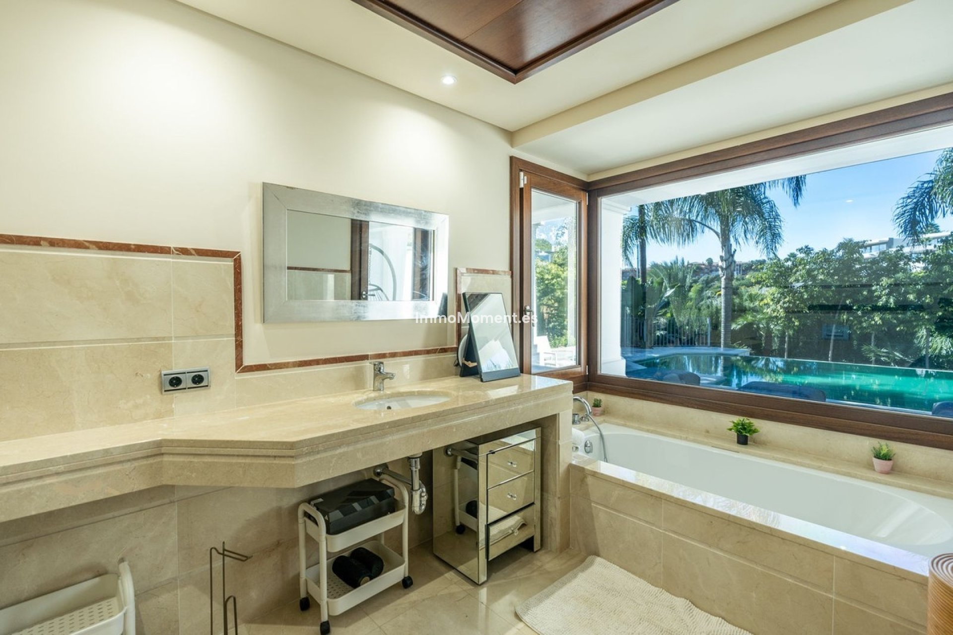 Construction neuve - Villa individuelle - Estepona  - New Golden Mile