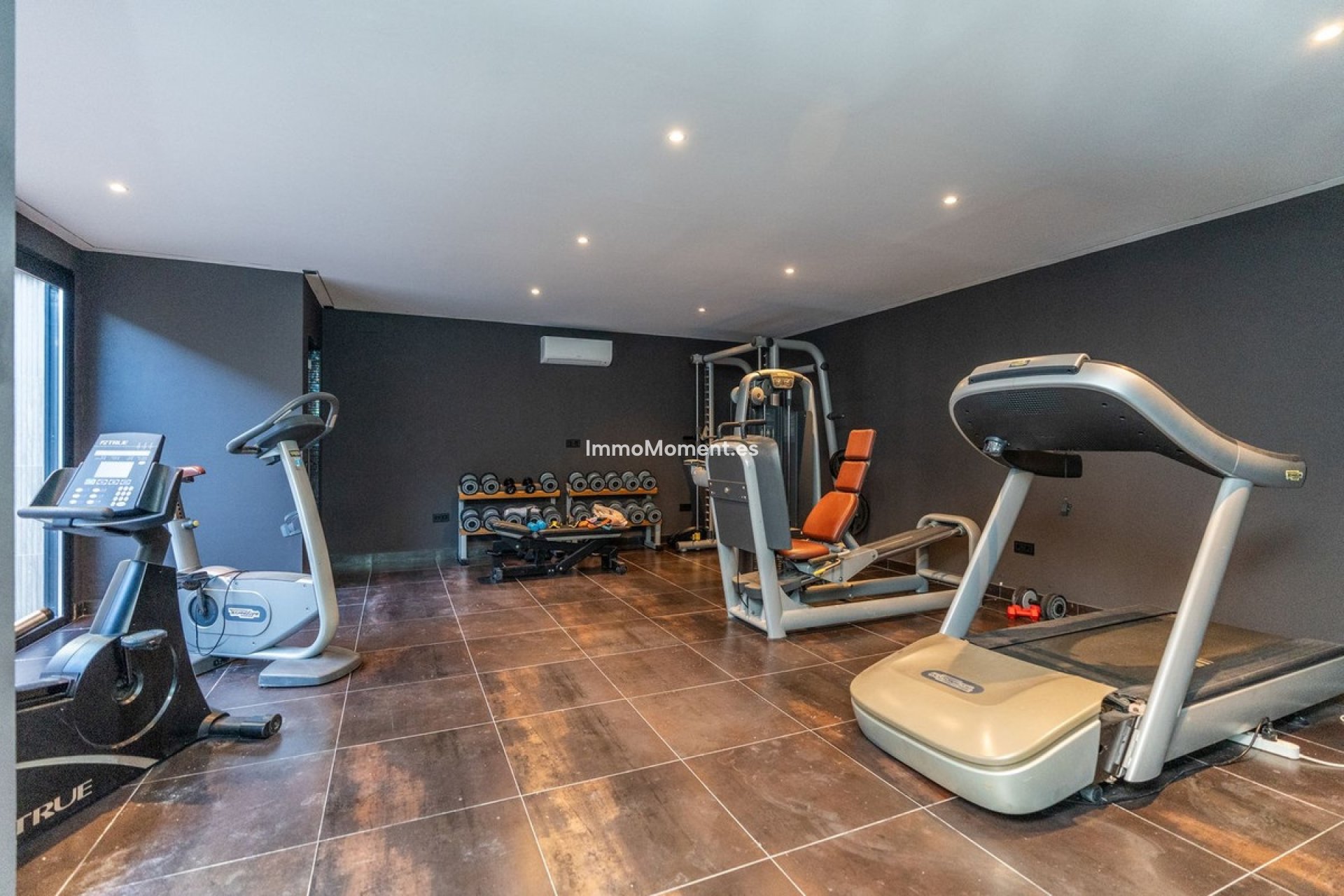 Construction neuve - Villa individuelle - Estepona  - New Golden Mile