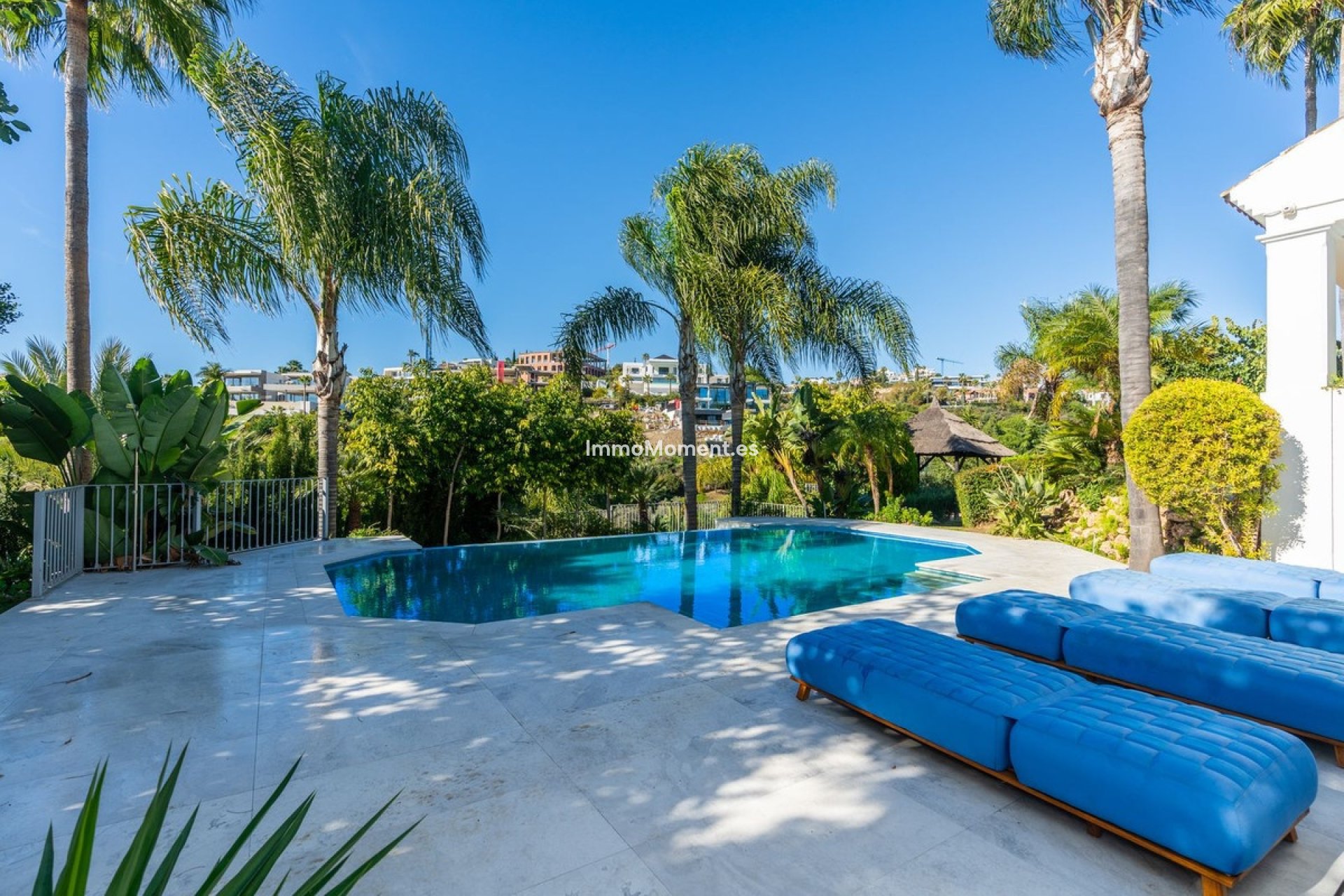 Construction neuve - Villa individuelle - Estepona  - New Golden Mile