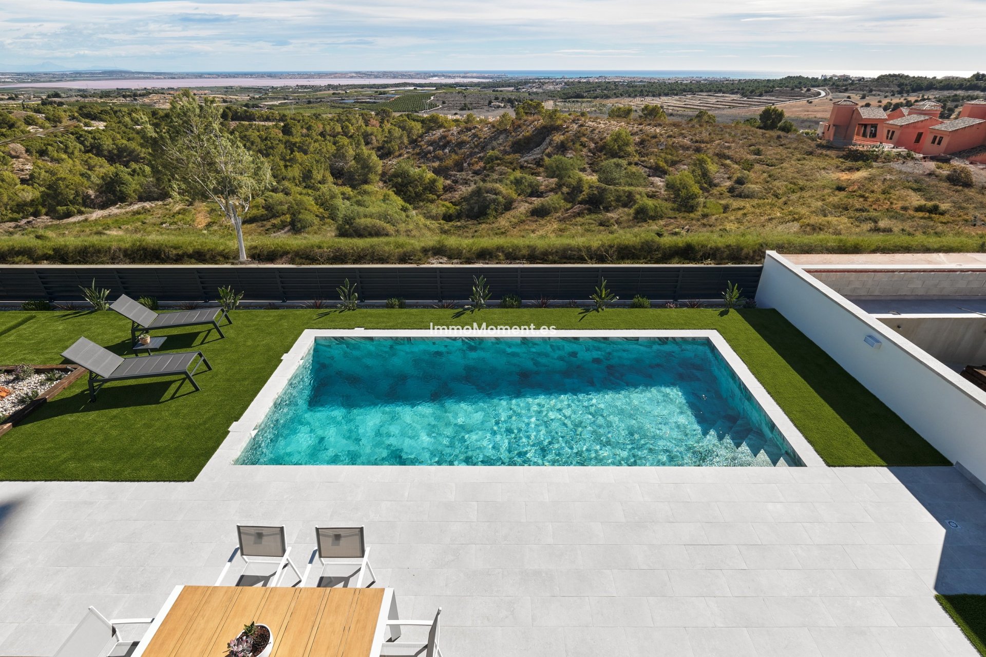 Construction neuve - Villa individuelle - San Miguel de Salinas