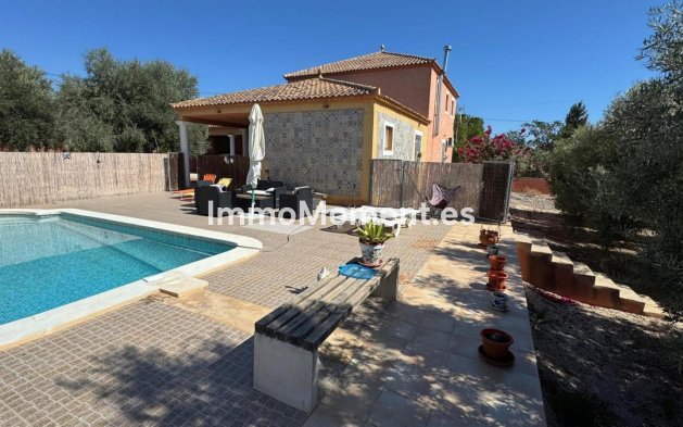 Country house - Resale - Albatera - Albatera Centro