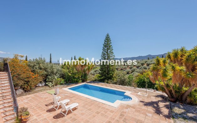 Country house - Resale - Inland  - Alhaurín el Grande Centro