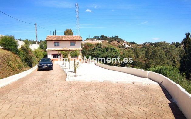 Country house - Resale - Inland  - Alhaurín el Grande Centro
