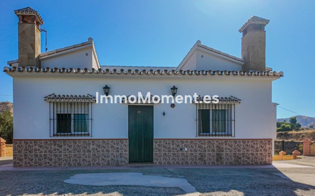 Country house - Resale - Inland  - Alora