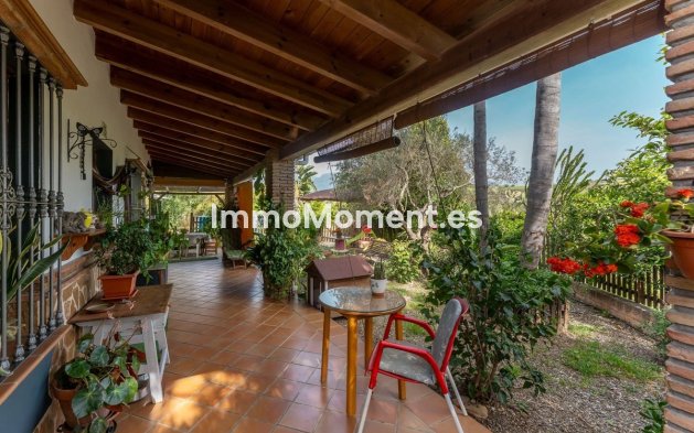 Country house - Resale - Inland  - Coín