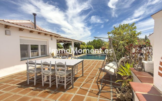 Country house - Resale - Inland  - Coín