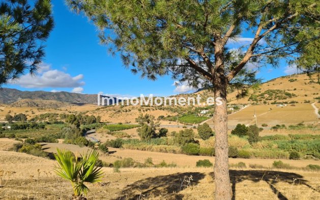 Country house - Resale - Inland  - Pizarra