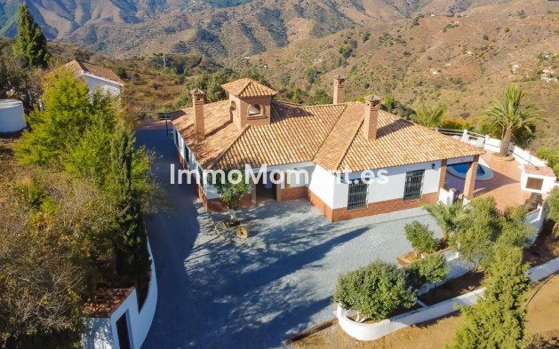Country house - Resale - Málaga - Montes de Málaga