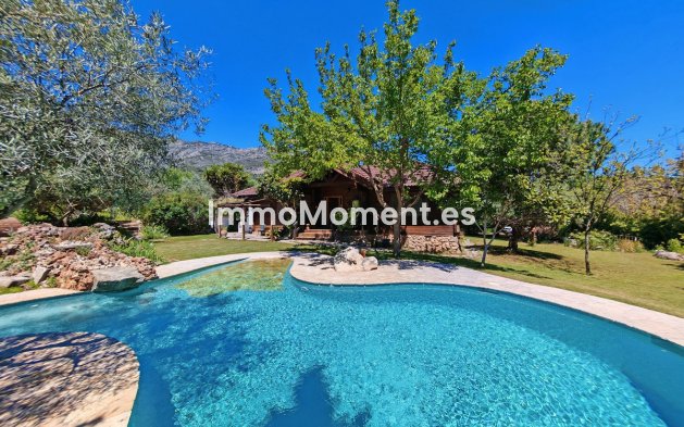 Country house - Resale - Ojén - Ojén