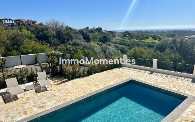 Detached villa - Kurzzeitvermietung - Estepona - Selwo