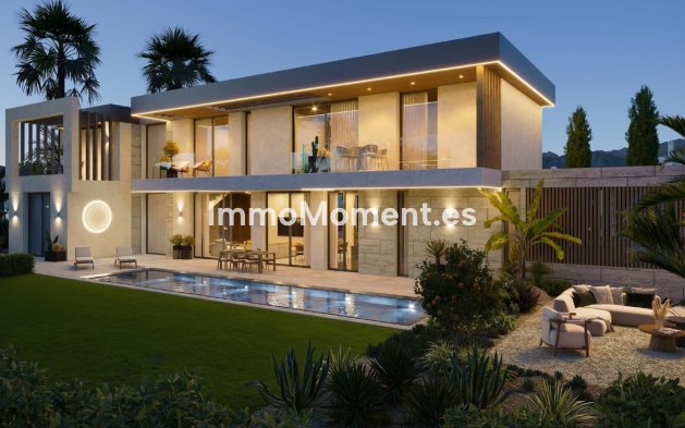 Detached villa - New Build - Estepona - Estepona