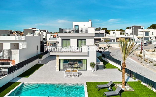 Detached villa - New Build - San Miguel de Salinas - San Miguel de Salinas