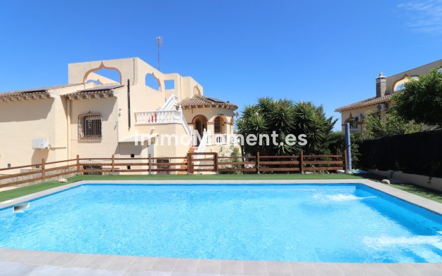 Detached villa - Resale - Algorfa - Algorfa Centro