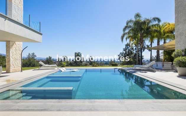 Detached villa - Resale - Benahavís - Benahavís Centro