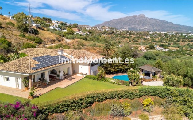 Detached villa - Resale - Benahavís - Benahavís Centro
