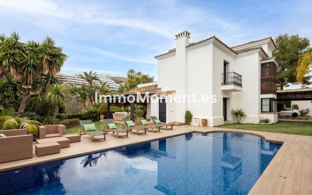 Detached villa - Resale - Benahavís - Benahavís Centro