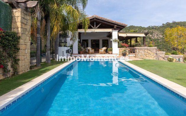 Detached villa - Resale - Benahavís - Benahavís Centro