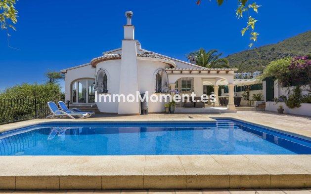Detached villa - Resale - Benitachell - Benitachell Centro