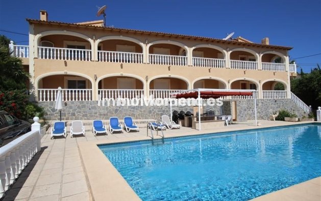 Detached villa - Resale - Calpe - Calpe Centro
