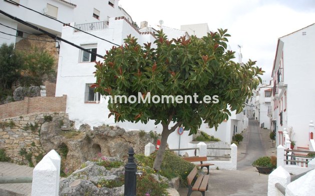 Detached villa - Resale - Casares - Casares Centro