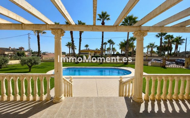 Detached villa - Resale - Catral - Catral Centro