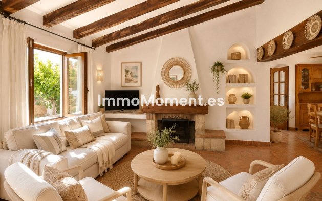 Detached villa - Resale - Denia - Denia Centro