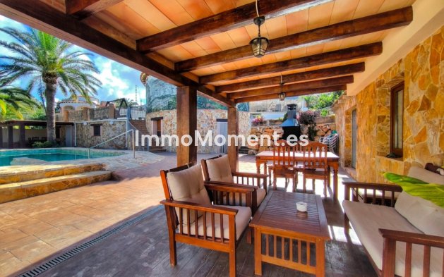 Detached villa - Resale - Denia - Denia Centro