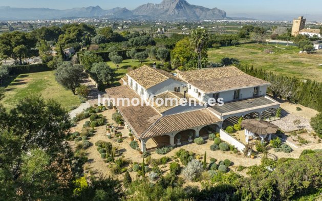 Detached villa - Resale - Denia - La Xara