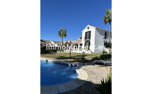 Detached villa - Resale - Estepona - New Golden Mile