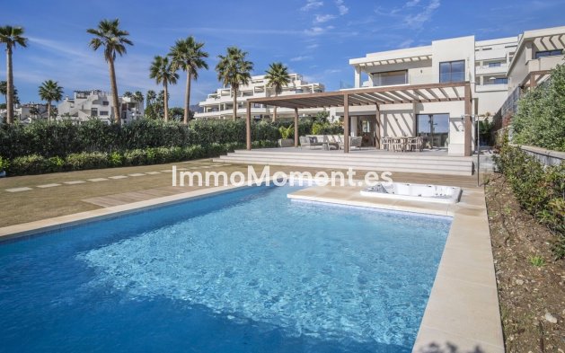 Detached villa - Resale - Estepona - RSO-29059