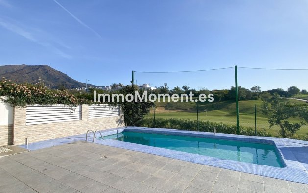 Detached villa - Resale - Estepona - Valle Romano