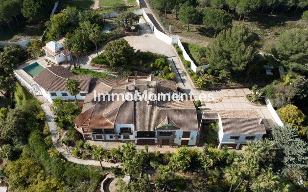 Detached villa - Resale - Inland  - Alhaurín el Grande Centro