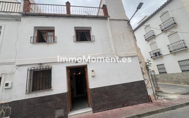 Detached villa - Resale - Inland  - Coín