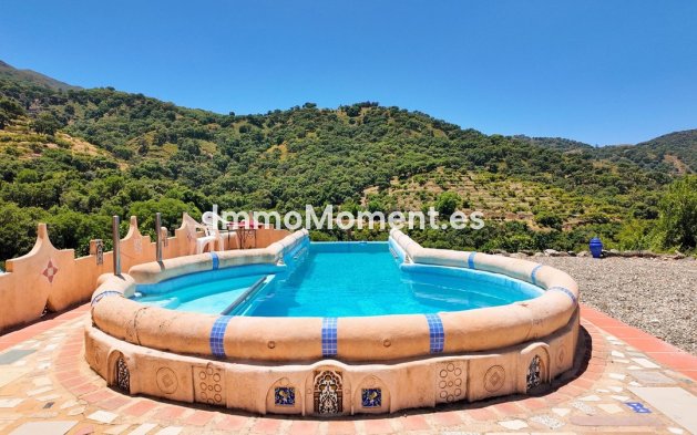 Detached villa - Resale - Inland  - Monda