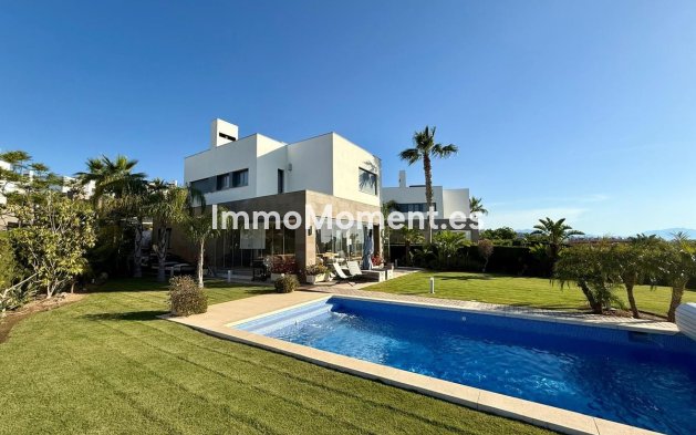 Detached villa - Resale - Manilva - Manilva