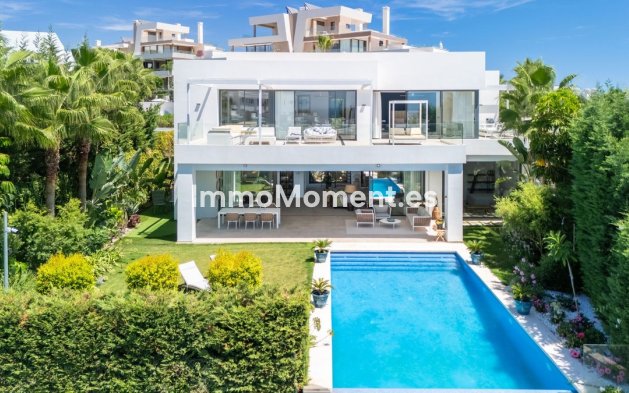 Detached villa - Resale - Marbella - Cabopino