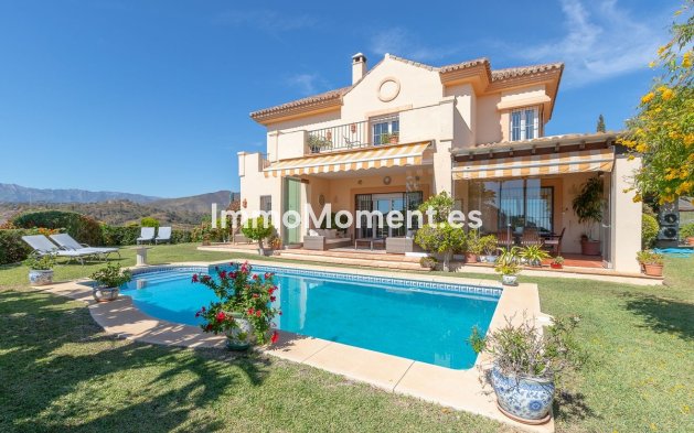 Detached villa - Resale - Marbella - Elviria