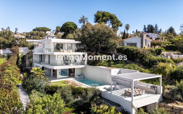 Detached villa - Resale - Marbella - Elviria