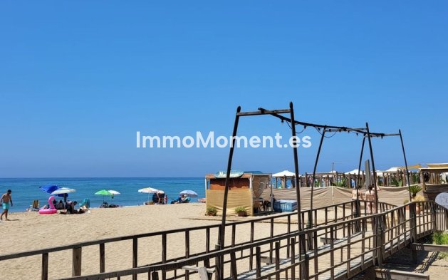 Detached villa - Resale - Marbella - Elviria