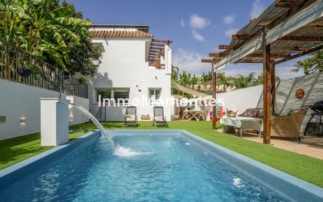 Detached villa - Resale - Marbella - La Campana