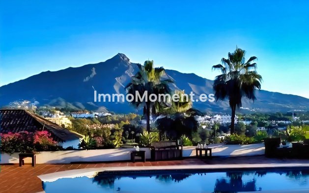 Detached villa - Resale - Marbella - Nueva Andalucía