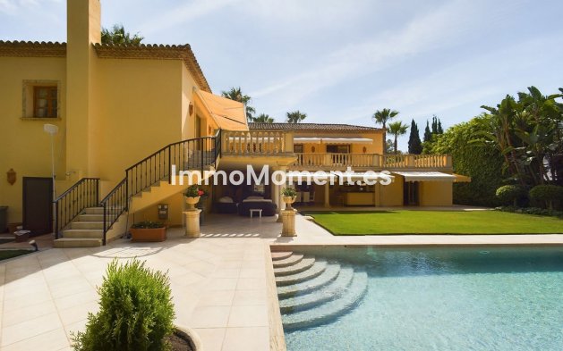 Detached villa - Resale - Marbella - Nueva Andalucía