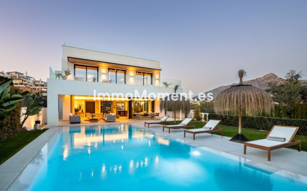 Detached villa - Resale - Marbella - Nueva Andalucía