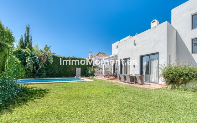 Detached villa - Resale - Marbella - Nueva Andalucía