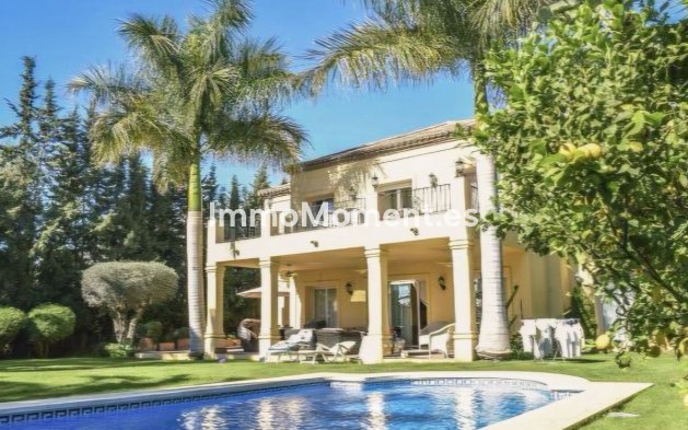 Detached villa - Resale - Marbella - Nueva Andalucía