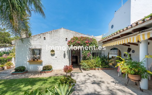 Detached villa - Resale - Marbella - Nueva Andalucía