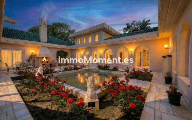 Detached villa - Resale - Marbella - Río Real