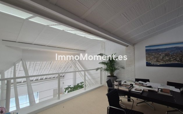 Detached villa - Resale - Marbella - San Pedro de Alcántara