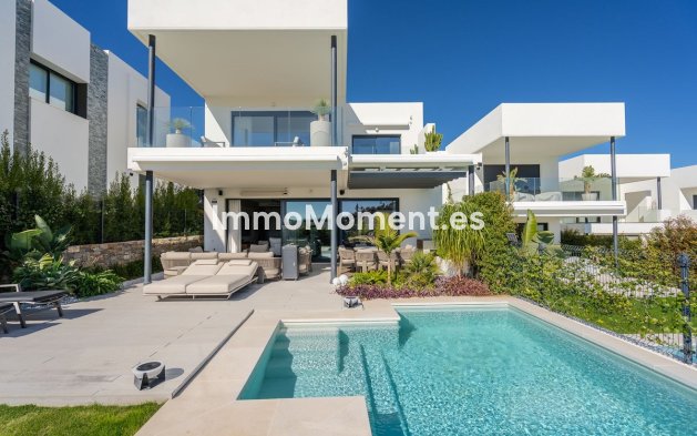 Detached villa - Resale - Marbella - Santa Clara