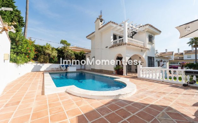Detached villa - Resale - Mijas Costa - Calahonda